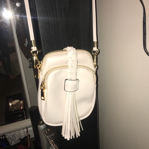 Lynn & Barrett Boutique Purse - Picture 2 of 3